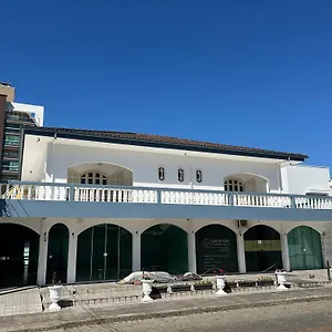  Quarto em Acomodações Particulares Residencial320 -
